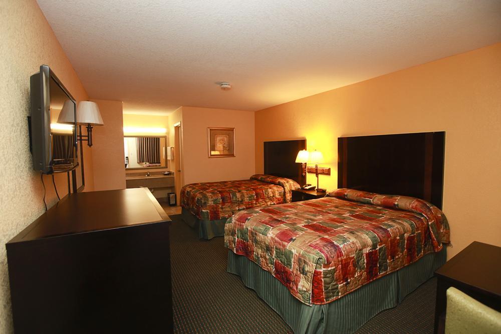 Palace Inn Rosenberg Room photo